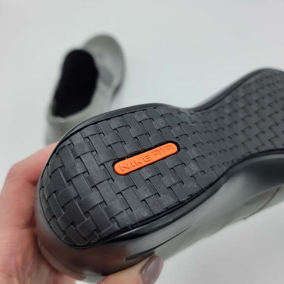 Cole Haan Patent Leather Shoe - Picture 6 of 8